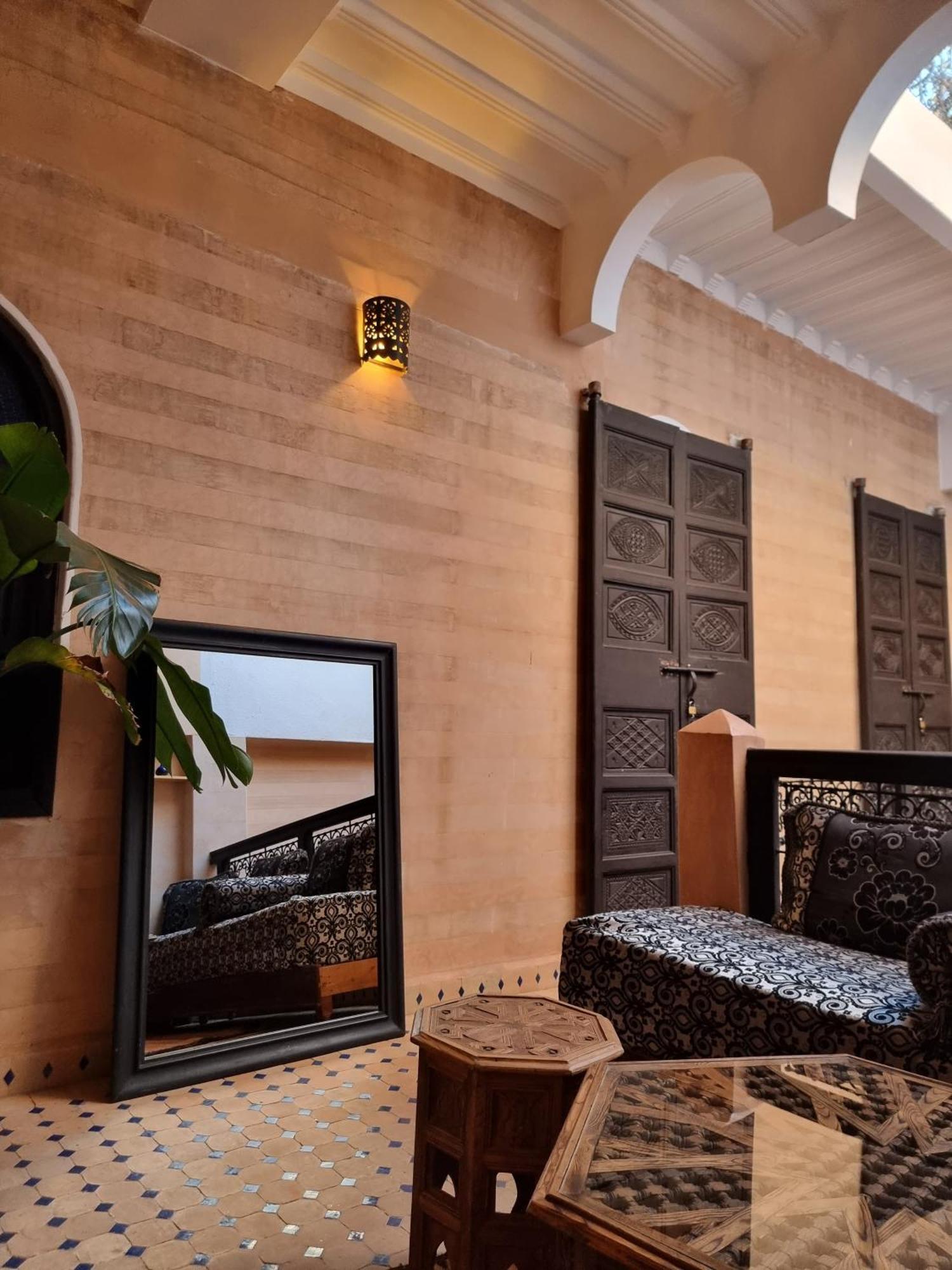 Riad Black Doors Марракеш Экстерьер фото